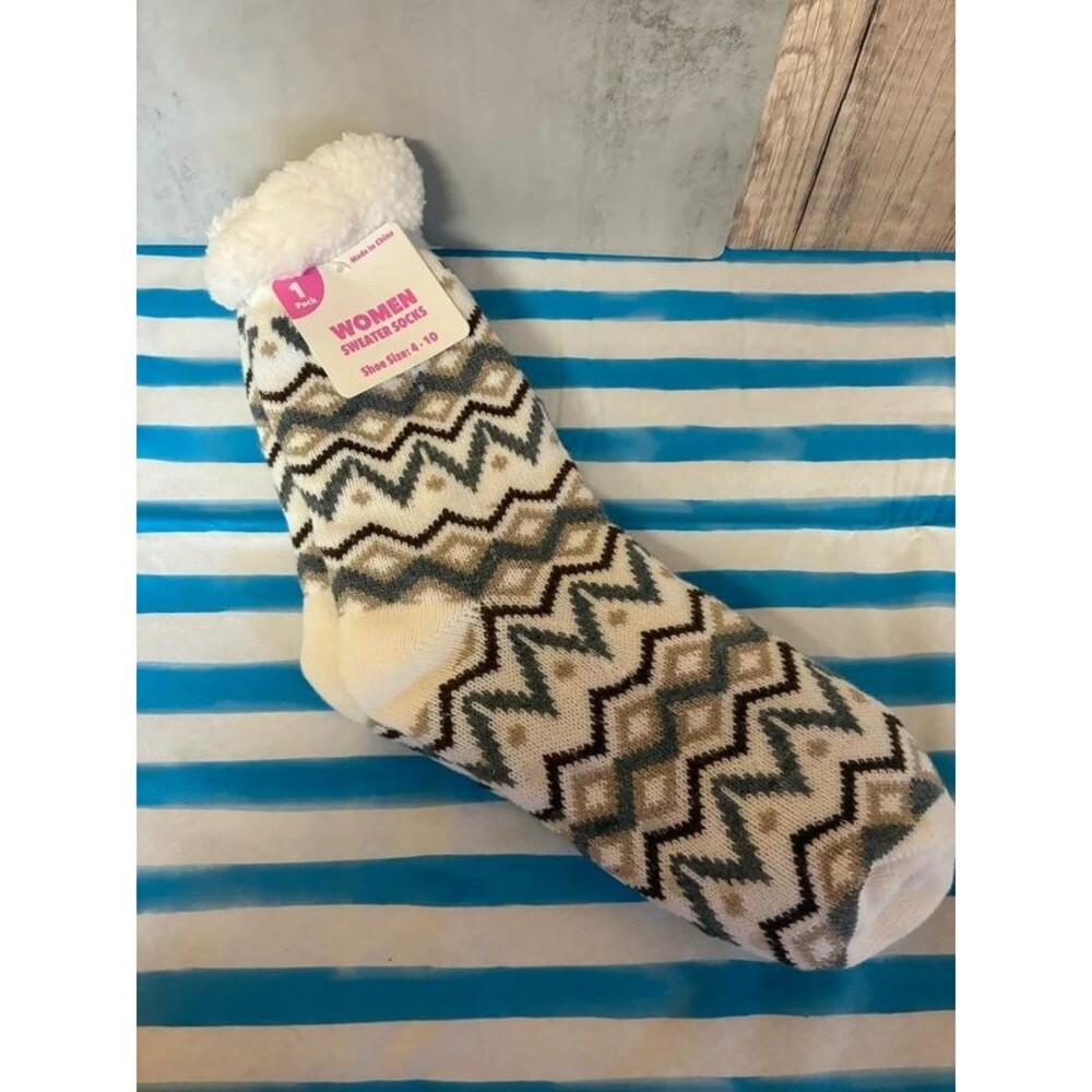Women’s sweater socks